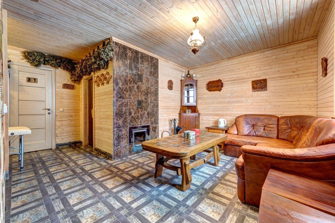 בוקובל Hotel Gutsulia מראה חיצוני תמונה